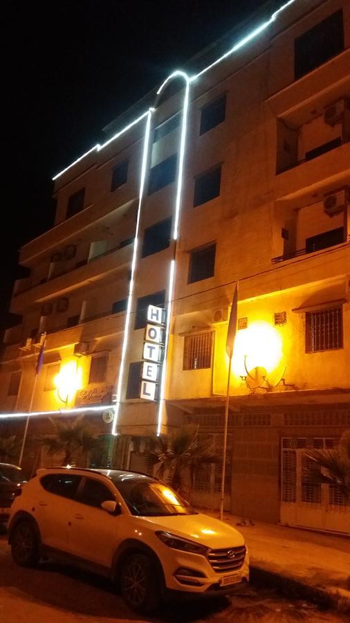 Hotel Privilege Bir El Djir Exterior photo